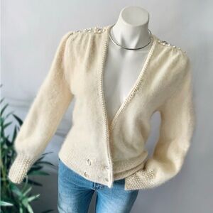 v i n t a g e :: Soft Lambswool Angora Pearl Knit Cardigan Sweater